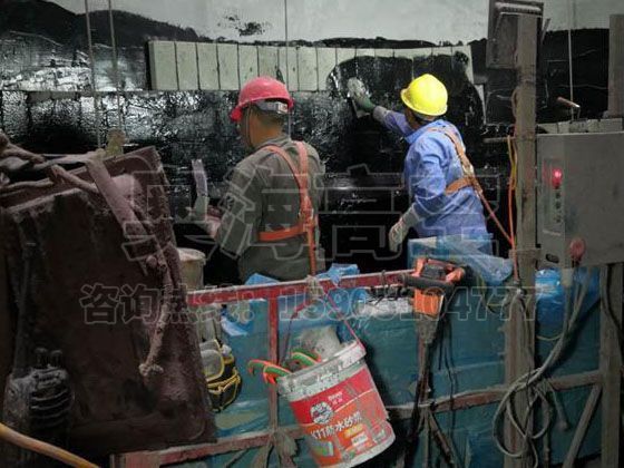 防腐施工現(xiàn)場
